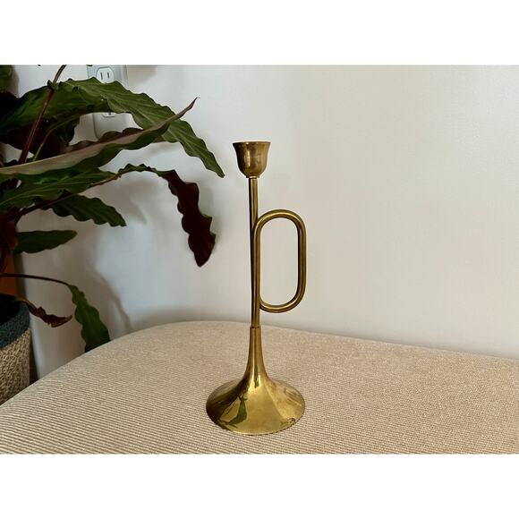 Vintage Trumpet Horn Candlesticks Brass Musical Instruments Metal Bugles Classic - Picture 4 of 10